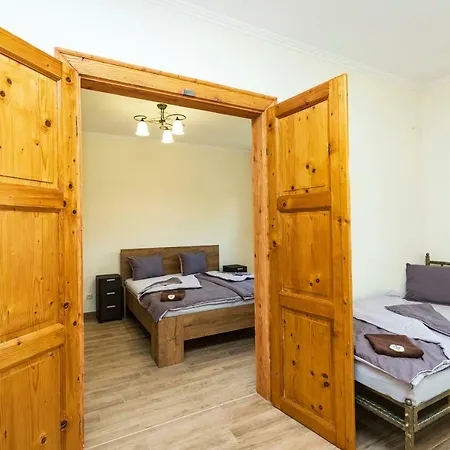 Levendula Apartmanhaz Feriehus *