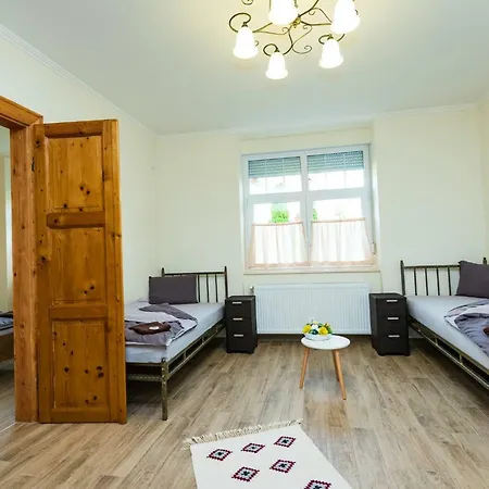 Levendula Apartmanhaz *